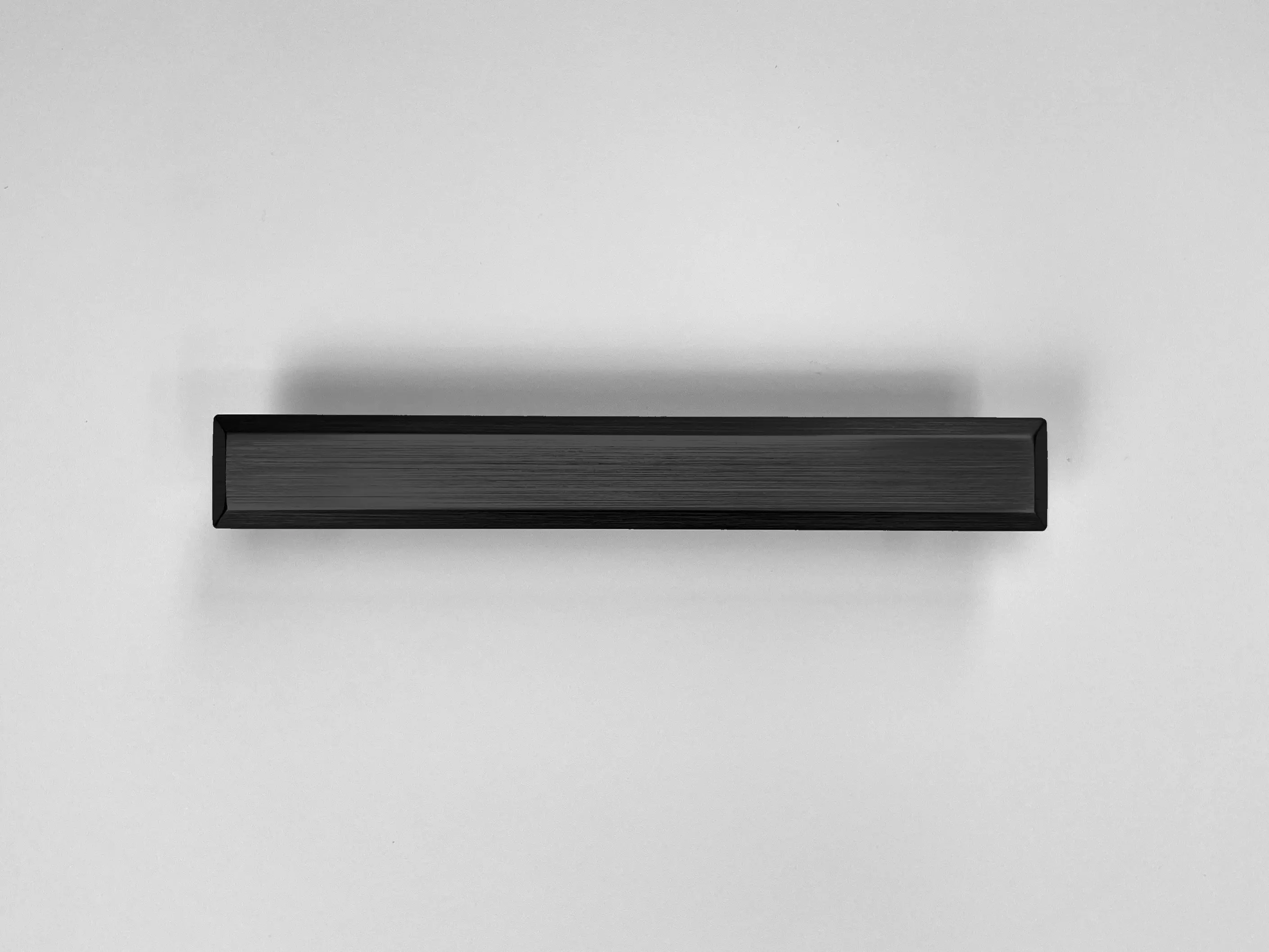 Uchwyt aluminiowy czarny szczotkowany – widok z góry